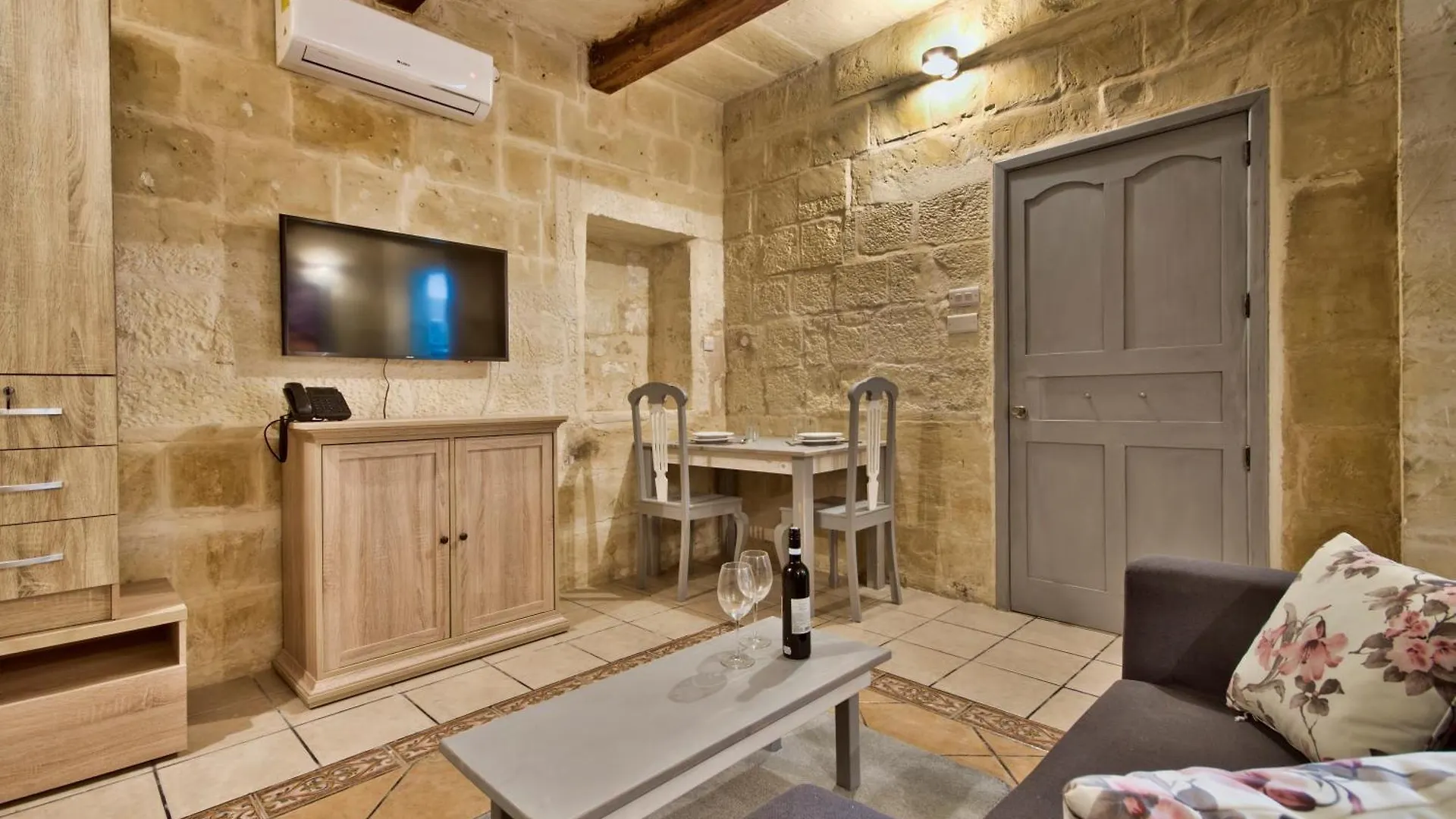 Laparelli Suite 1 Valletta Apartment